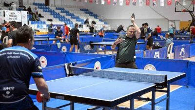 Mersin Büyükşehir Belediyesinin destekleriyle düzenlenen 5. Ulusal Masa Tenisi Veteran