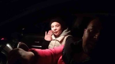 Mersin’in Mut ilçesinin yüksek rakımlı bölgesinde karda araçlarıyla mahsur kalan