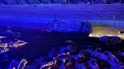 Mersin’in Erdemli ilçesinde otoyol şantiyesinde işçileri taşıyan minibüsün uçuruma yuvarlanması