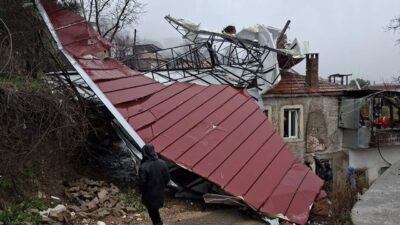 Meteoroloji Genel Müdürlüğü, Aydın genelinde kuvvetli rüzgar ve fırtına beklendiğini