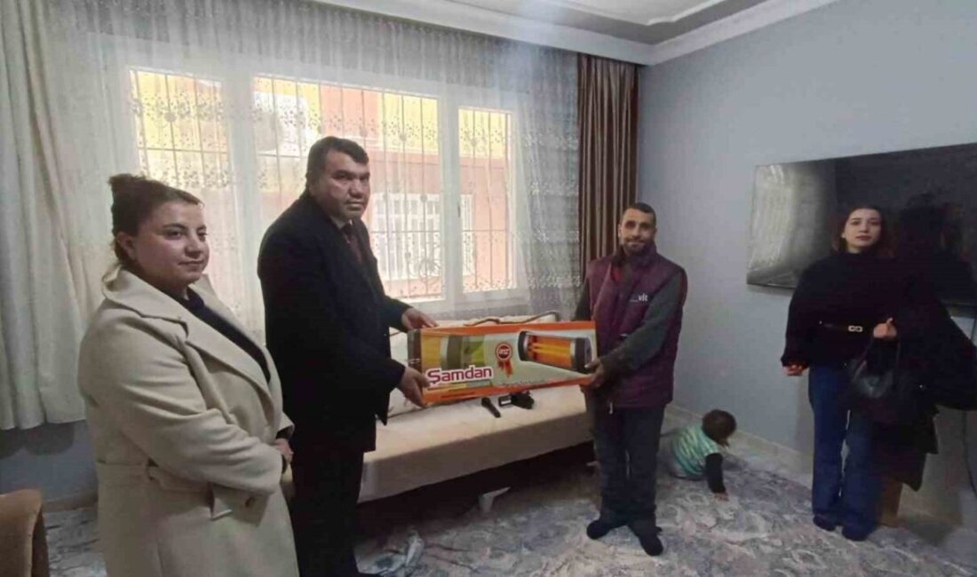 MHP Sur İlçe Başkanı Şakir Erdin ile MHP Sur Kadın,