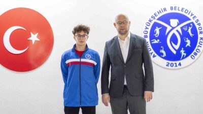 Paralimpik Avrupa Gençlik Oyunları gümüş madalyası sahibi, Türkiye Şampiyonu ve