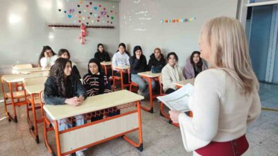 Adana’da babasıyla yaşadığı sorunlar nedeniyle iki ev, iki araç ve