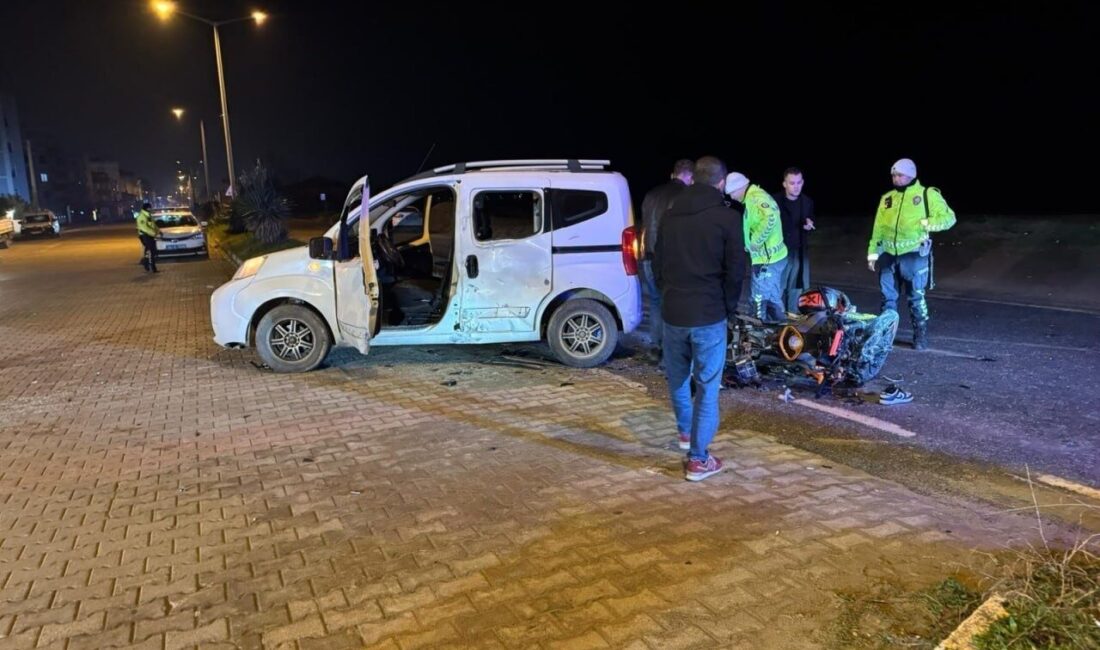 Sakarya’nın Karasu ilçesinde hafif ticari araçla çarpışan motosikletli, 17 gün