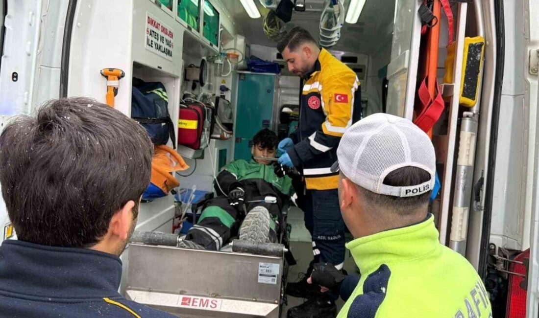 Adıyaman’da, otomobil ile motosikletin çarpışması sonucu meydana gelen kazada 1