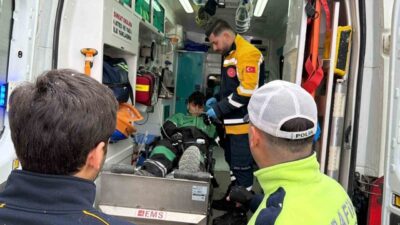 Adıyaman’da, otomobil ile motosikletin çarpışması sonucu meydana gelen kazada 1