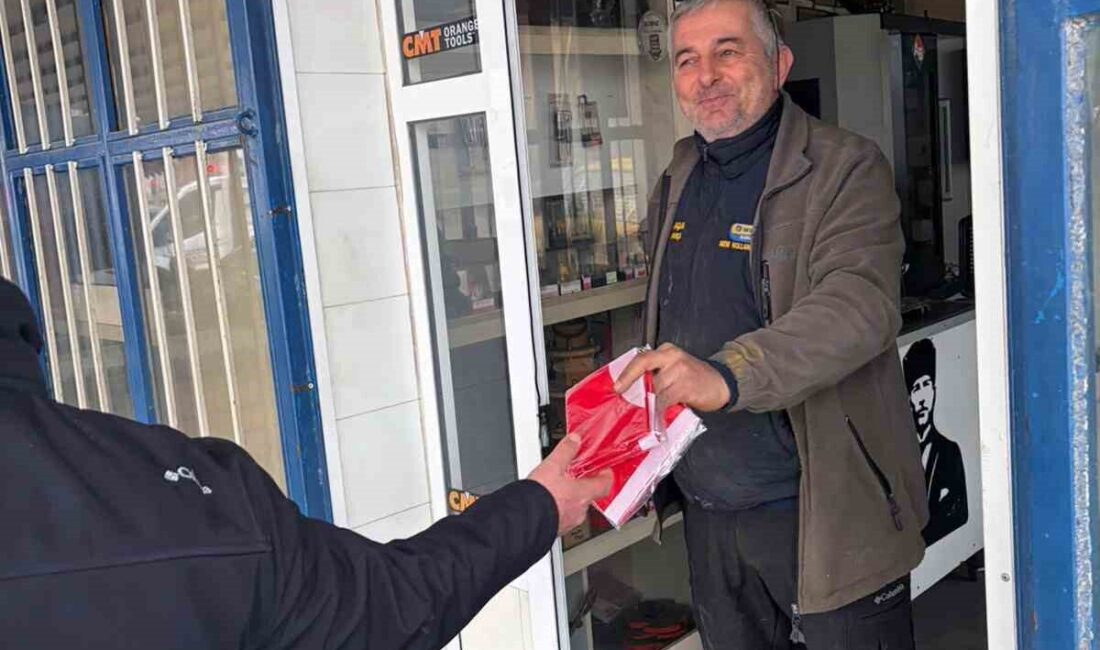 Muğla Büyükşehir Belediyesi, Türk bayrağına yönelik gerçekleştirilen saldırının ardından esnaf