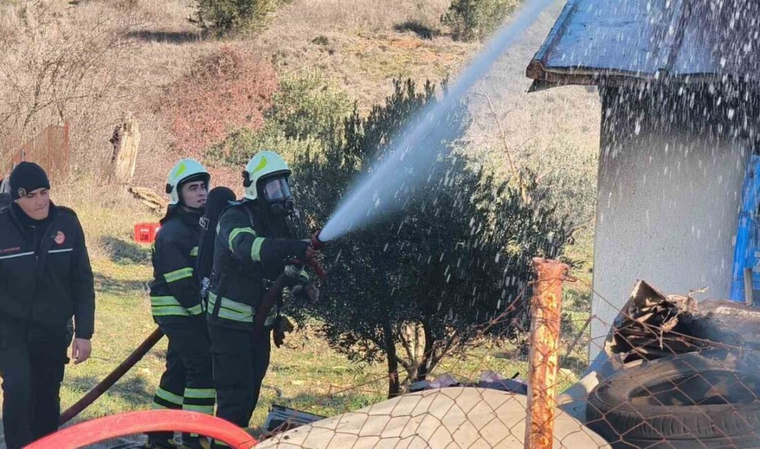 Muğla’nın Menteşe ilçesinde bağ evinde çıkan yangın ekipler tarafından söndürülürken,
