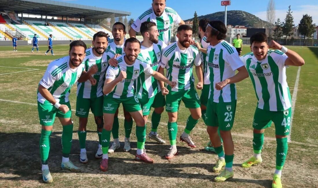 TFF 2. Lig Beyaz Grup’ta mücadele eden Muğlaspor, profesyonel ligler
