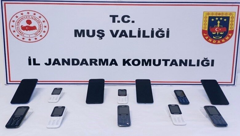 Muş İl Jandarma Komutanlığı ekiplerince düzenlenen operasyonda, 12 adet gümrük