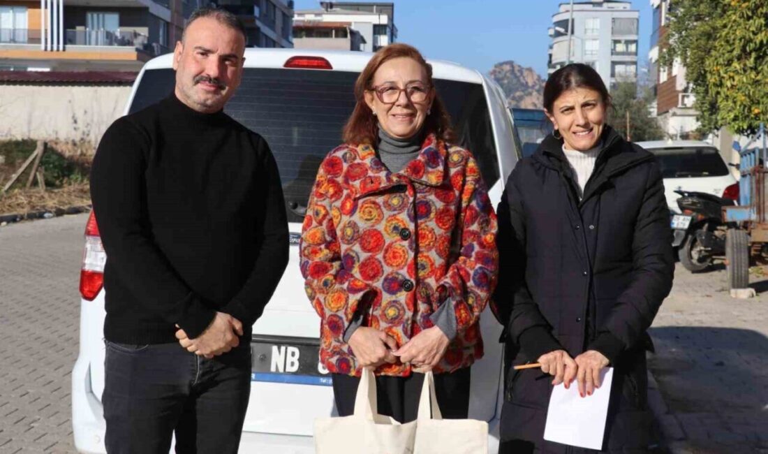 Nazilli Belediyesi tarafından yeni doğan bebeklerin mutluluğunu ailelerle paylaşmak amacıyla