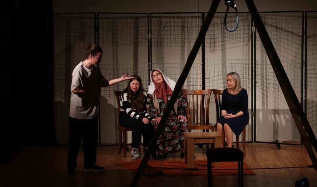 Aydın’ın Nazilli ilçesinde Halk Eğitimi Merkezi sosyal ve kültürel etkinliklerine