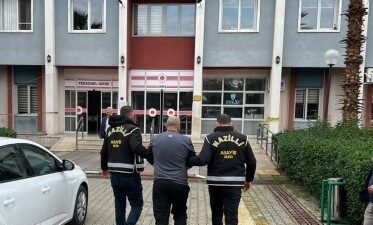 Aydın’ın Nazilli ilçesinde polis ekipleri tarafından çeşitli suçlardan aranan 2