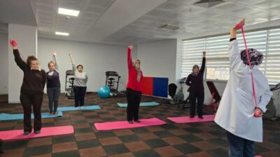 Aydın’ın Nazilli ilçesinde düzenlenen grup çalışmalarıyla sağlıklı yaşam bilinci güçlendirilirken,