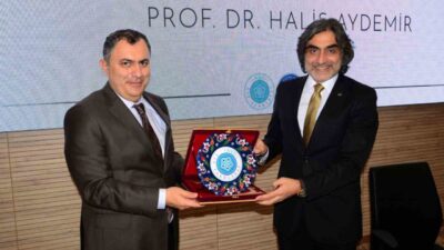 Necmettin Erbakan Üniversitesi (NEÜ) Tıp Fakültesi bünyesinde faaliyet gösteren Bir