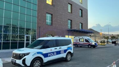 Niğde’de sobadan sızan karbonmonoksit gazından zehirlenen 1 kişi hayatını kaybetti.