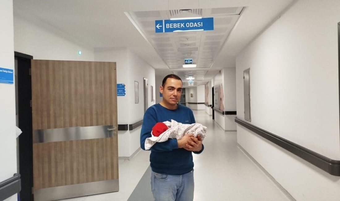 Niğde’de yeni yılın ilk bebeği hastanede saat 00.55’te dünyaya gelen