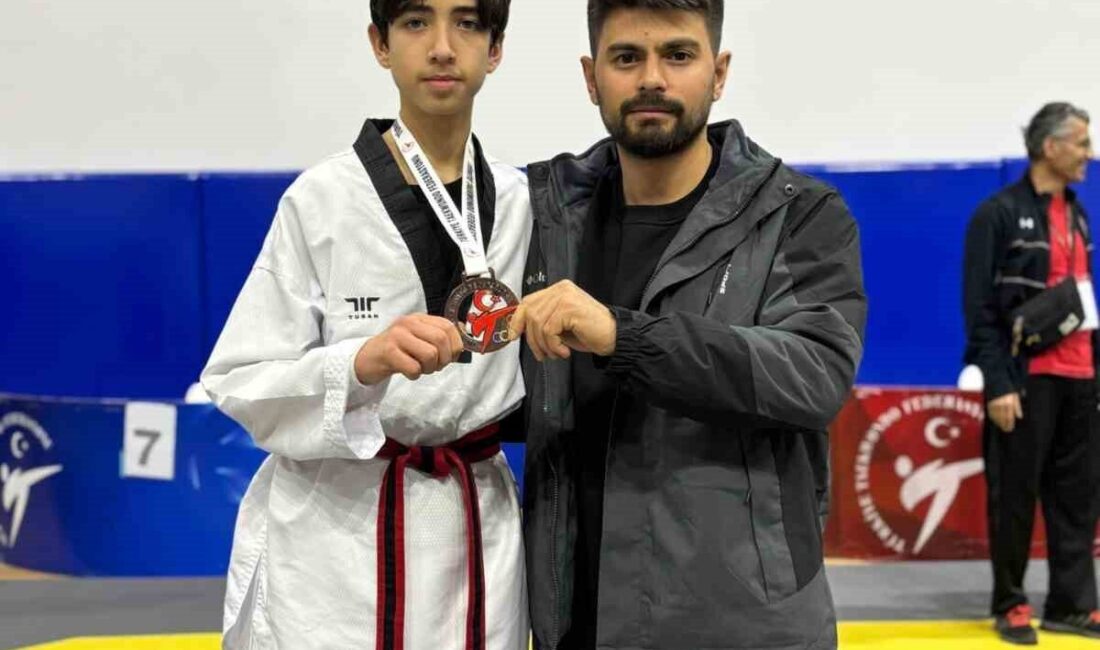 Alanya’da 26-28 Ocak tarihleri arasında düzenlenen Batı Grubu Taekwondo Türkiye