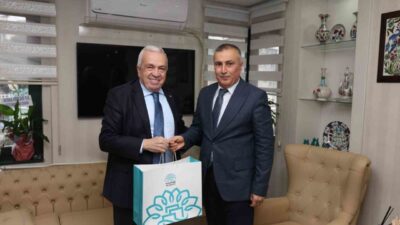 Nilüfer Belediye Başkanı Şadi Özdemir, Bursa İl Milli Eğitim Müdürü