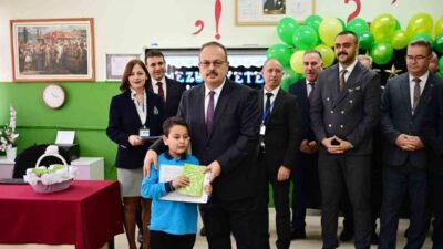 Aydın’da yarı yıl tatiline giren 188 bin 343 öğrenci karne