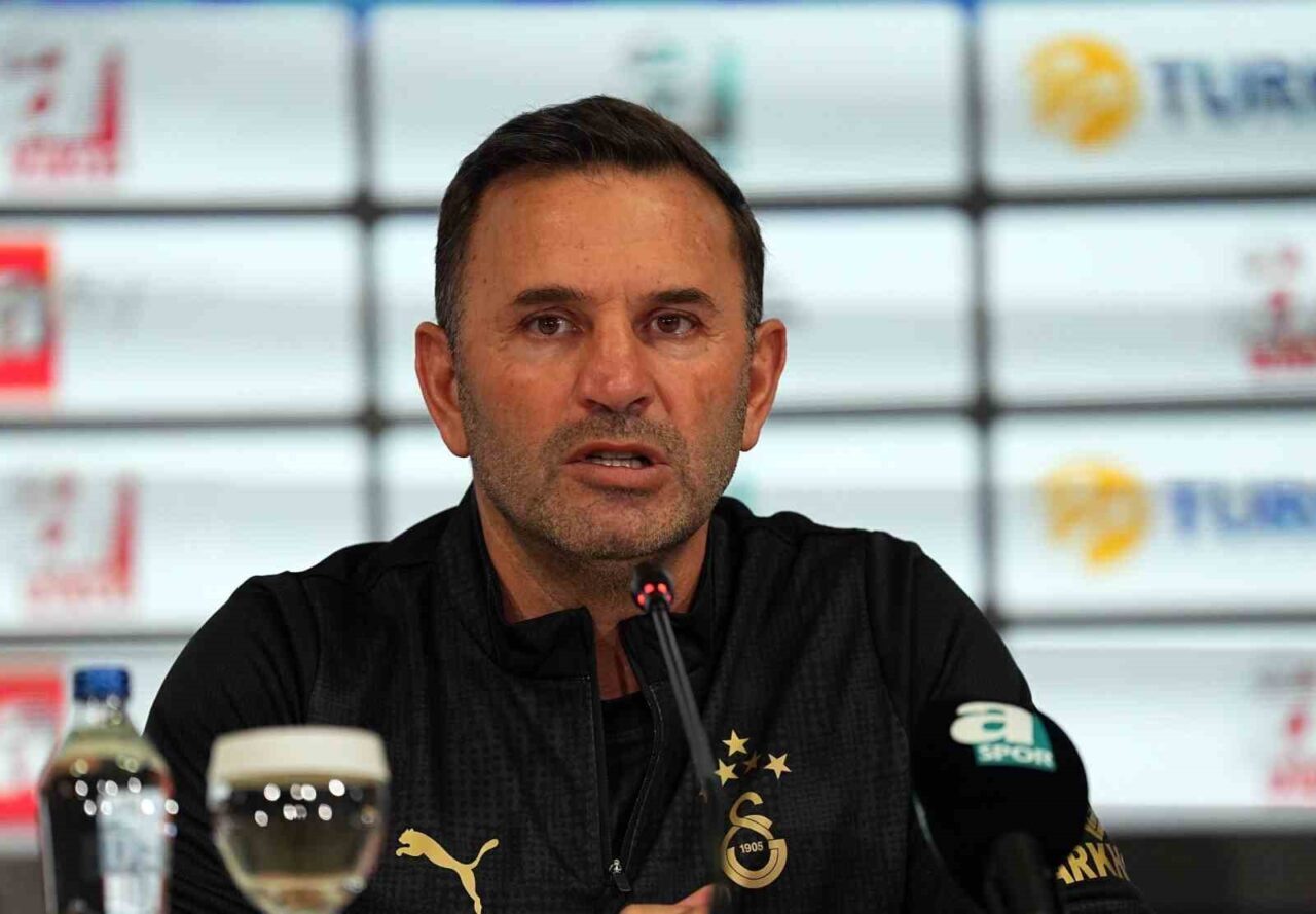 Galatasaray Teknik Direktörü Okan Buruk, Turkcell Süper Kupa finalinde Fenerbahçe