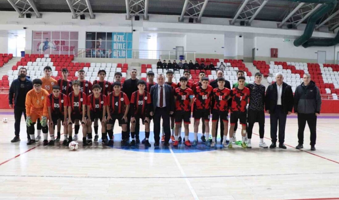 Bilecik’in Bozüyük ilçesinde Okul Sporları Genç Erkek Futsal heyecanı yaşandı.