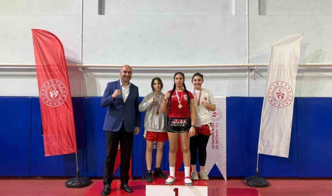 Okul Sporları Faaliyet Programı kapsamında, Aydın Gençlik ve Spor Müdürlüğü