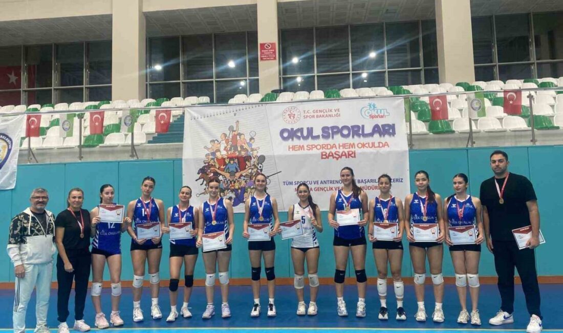 Gençlik ve Spor Bakanlığı tarafından Manisa’da düzenlenen Okul Sporları Voleybol