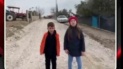 Hatay’da yaşadıkları sokağın yolunun bozuk olması üzerine Büyükşehir Belediye Başkanı