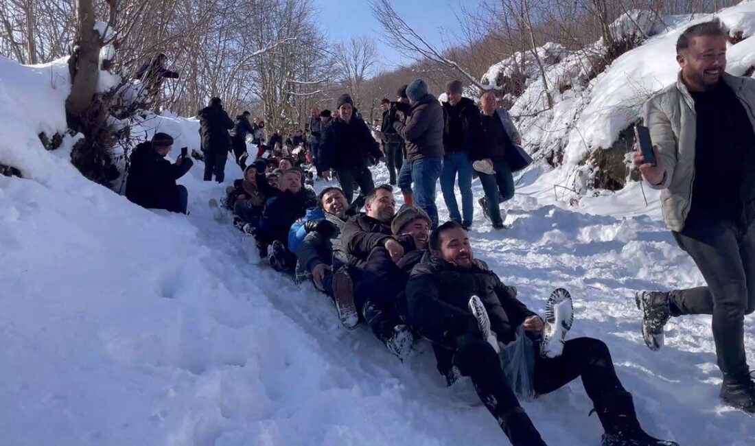 Ordu’nun Kumru ilçesinde iş adamları ve esnafın öncülüğünde sosyal medya