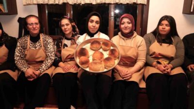 Osmangazi Belediyesi, Miraç Kandiline özel düzenlediği etkinlikte, kadınları Somuncu Baba’nın