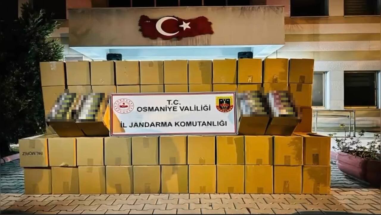 Osmaniye’de jandarma ekiplerince durdurulan tırın dorsesinde piyasa değeri yaklaşık 1