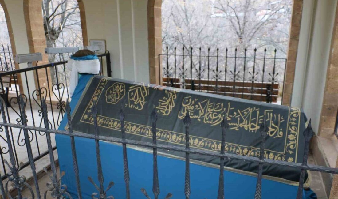 Osmanlı Devleti’nin temellerinin Ankara’da atıldığını ileri süren Prof. Dr. Mehmet