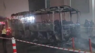 Kapıkule’de yolcu otobüsü alevlere teslim oldu Yurt dışından Türkiye’ye giriş