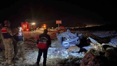Diyarbakır’ın Ergani ilçesinde otomobilin takla attığı kazada sürücü ağır yaralandı.