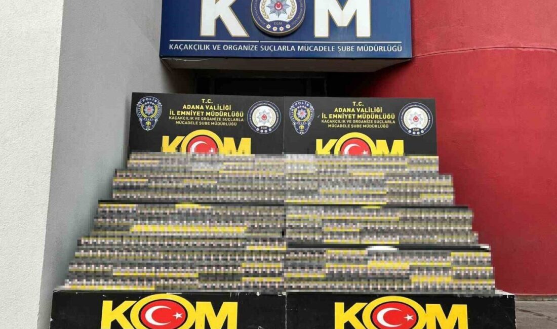Adana’da polis bir otomobil içerisinden 10 bin paket gümrük kaçağı