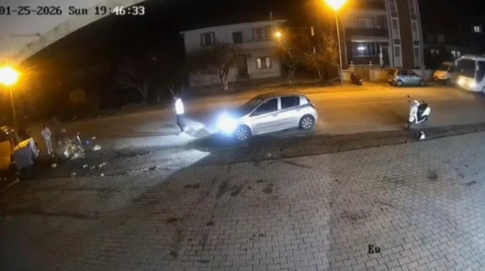 Muğla’nın Dalaman ilçesinde bisikletiyle seyir halindeyken otomobilin çarptığı ve ağır