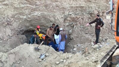 Pakistan’da yasa dışı işletilen altın madeninde meydana gelen çökme sonucu