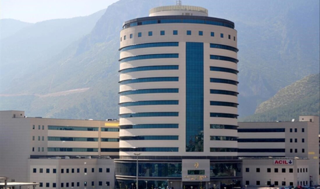 Denizli Pamukkale Üniversitesi (PAÜ) Hastanesinde görevli erkek hemşire mobbing, tehdit