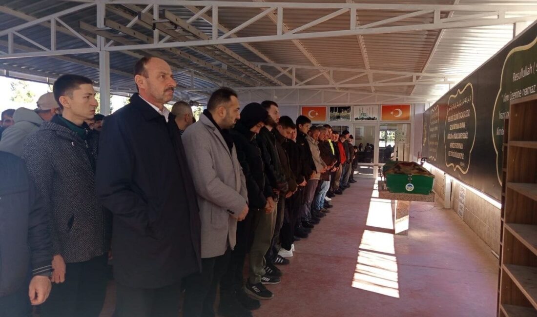 Sakarya’nın Karasu ilçesinde ders işlendiği esnada lavabo ihtiyacı olduğunu belirterek