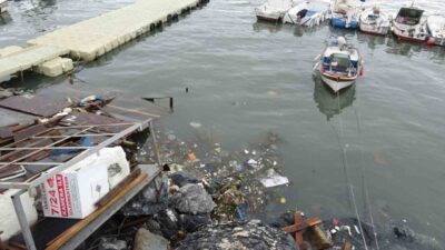 Pendik’te denize iki ayrı noktadan atık su bırakıldığı iddia edilirken,
