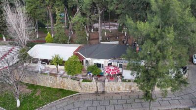 Pınarbaşı Mesire Alanı’nda yer alan Pınarbaşı Kafe yenilenerek daha konforlu