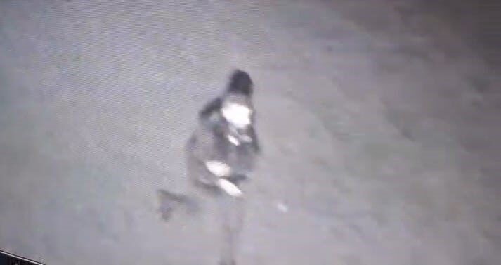 Bursa’nın İnegöl ilçesinde bir kadını telefonda dolandırıp 400 gram altınını