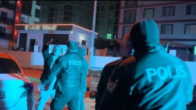 Tekirdağ’ın Çorlu ilçesinde asayiş ekiplerine yakalanan alkollü sürücü ve yanında