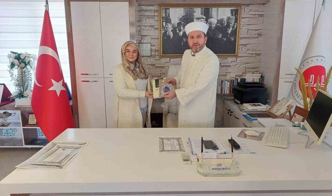 Antalya’nın Manavgat ilçesinde Polonya vatandaşı Oksana Maria Kaminska, İslam’ı seçti.