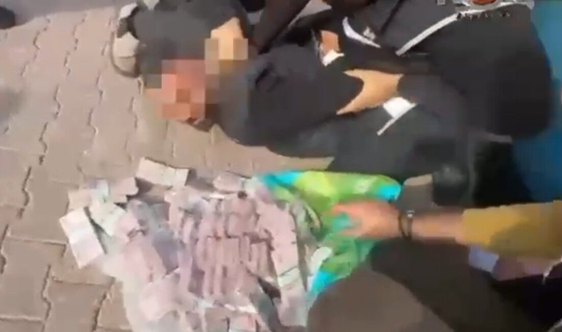 Antalya’da iskansız binada ruhsatı olmayan işletmenin sahibinden para talep eden