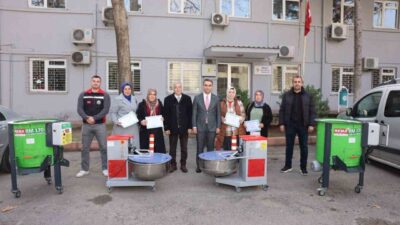 Adana’nın Pozantı ilçesinde “Kırsal Dezavantajlı Alanlar Kalkınma Projesi” kapsamında üreticilere