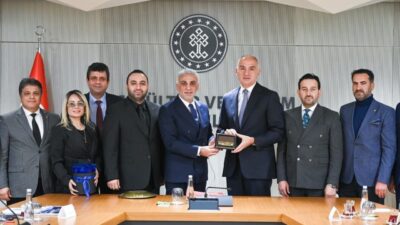 Radyo ve Televizyon Yayıncıları Meslek Birliği (RATEM) Başkanı Vedat Gündoğan,