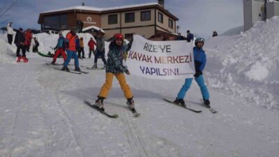 Rize’de bulunan Handüzü Yaylası’na kayak yapmak için gelen vatandaşlar, açtıkları