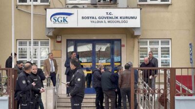 Yalova SGK İl Müdürlüğü binasında kurum tarafından icra edilen bir